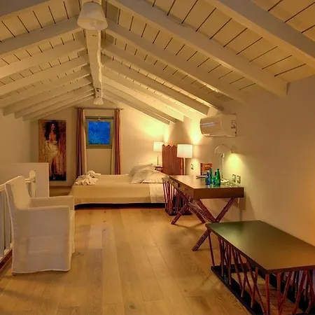 Remarkable Kefalonia Yu Kanda 3 Bedrooms Seafront Villa *